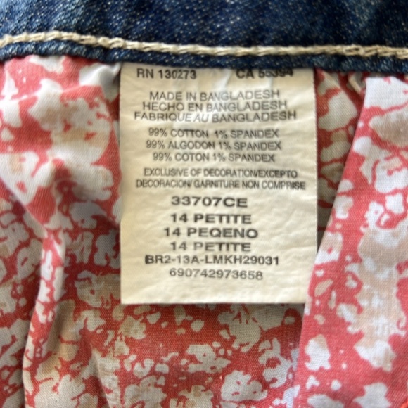 Lee Slender Secret Embellished Denim Capris Size 14P - Picture 6 of 7